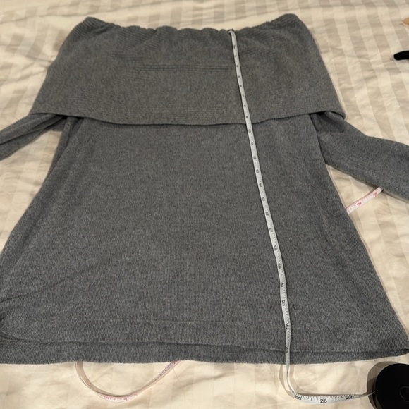 Three Dots Off The Shoulder Sweater - Picture 5 of 6